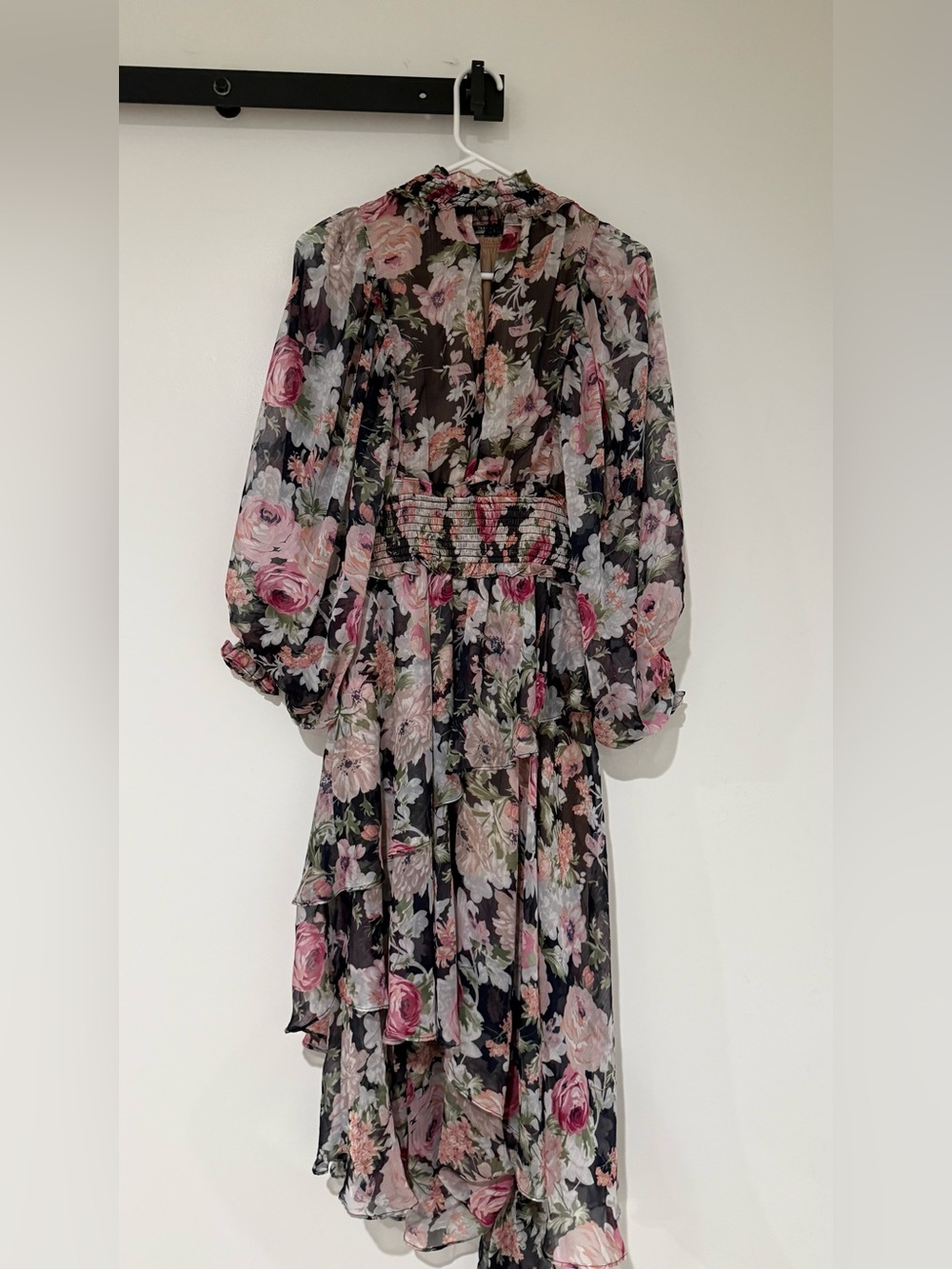 Elliatt Astrid Navy Floral Maxi Dress - Picture 6 of 8